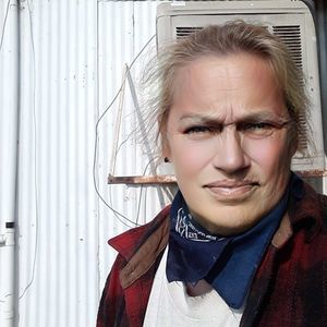 Meet your Posher, Kimi